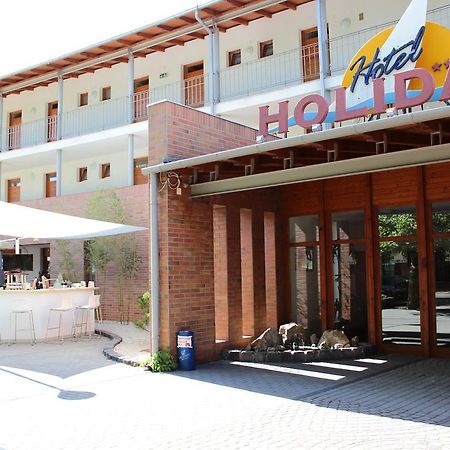 Hotel Holiday 希欧福克 外观 照片